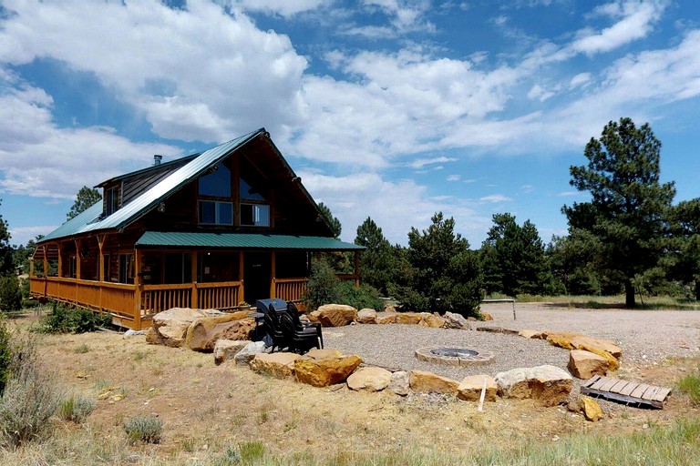 Cabins (United States of America, Monticello, Utah)