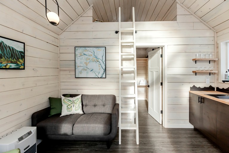 Cabins (United States of America, Anchorage, Alaska)