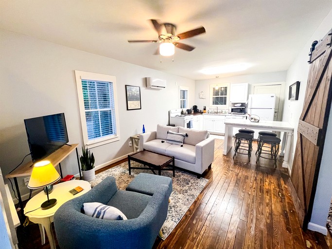 Cottages (United States of America, Lafayette, Louisiana)