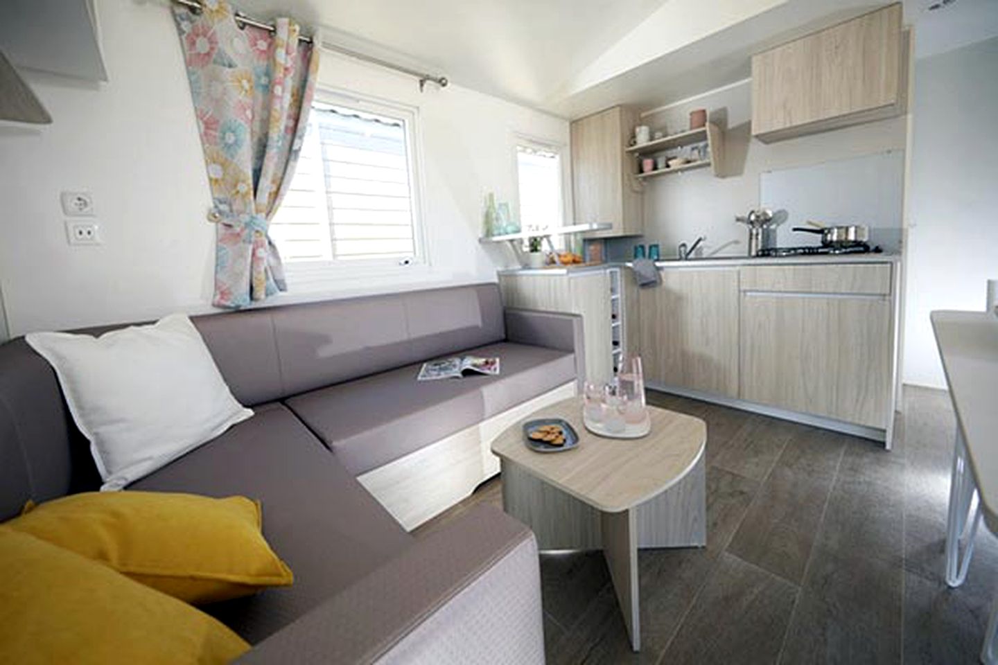 Cottages (Ondres, Nouvelle-Aquitaine, France)