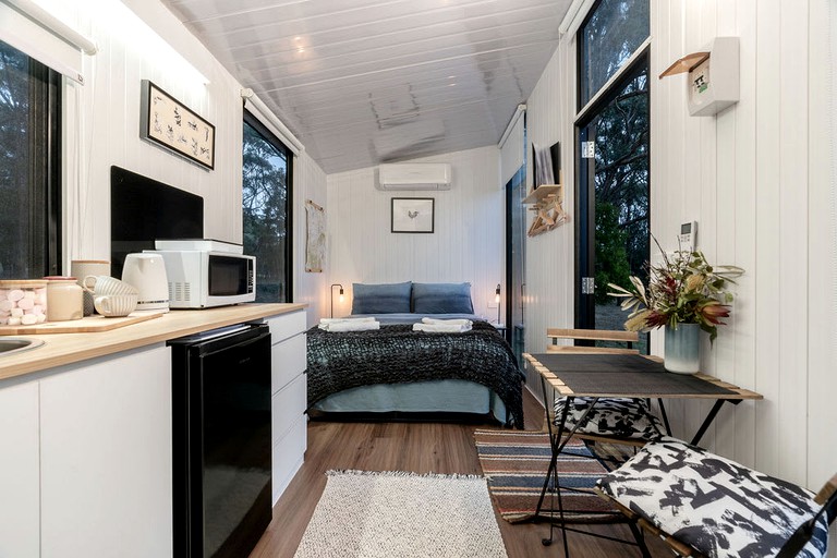 Tiny Houses (Australia, Ashbourne, Victoria)