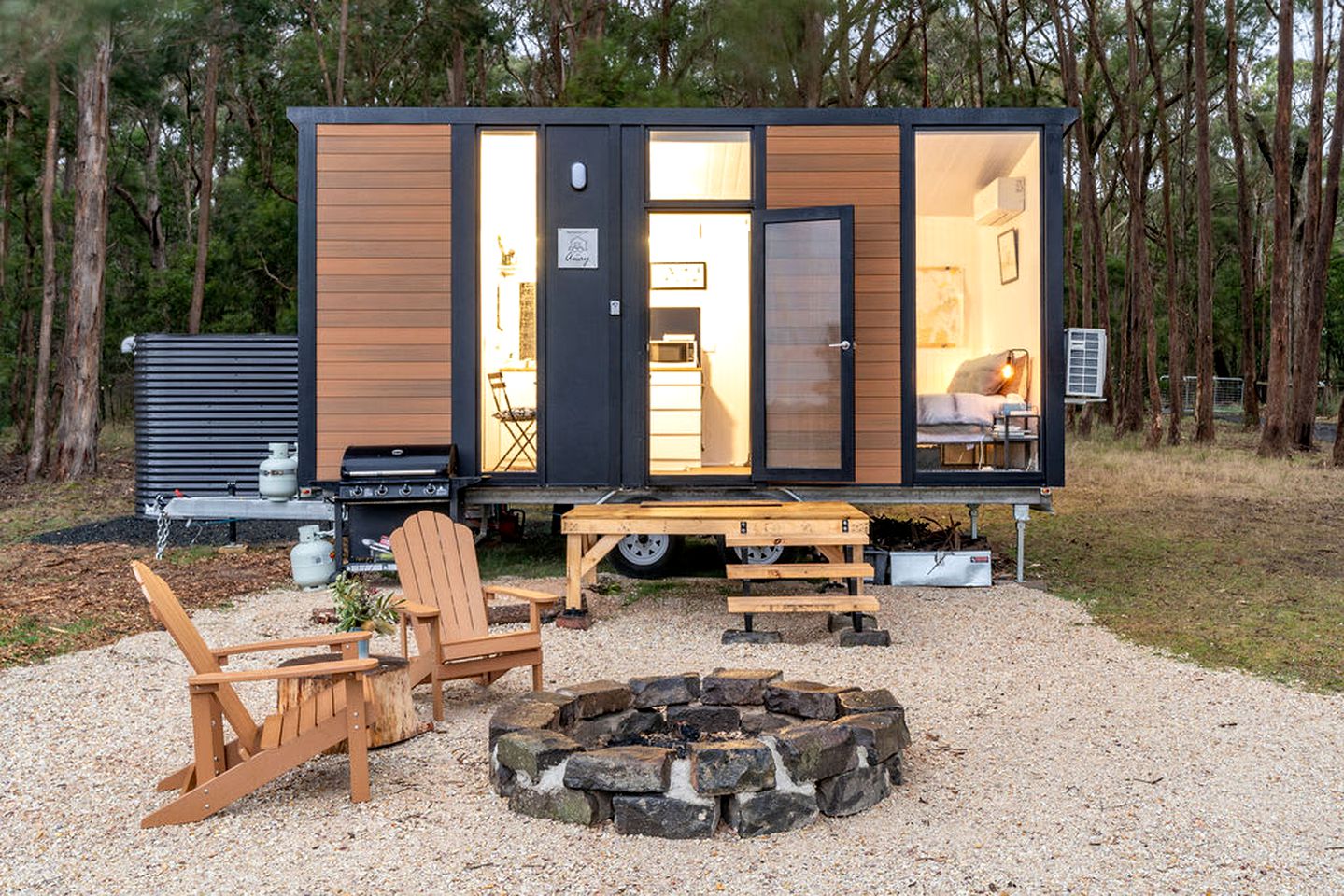 Picturesque Tiny House with Incredible Hiking Trails, Farmlands and Wildlife in Victoria, Australia