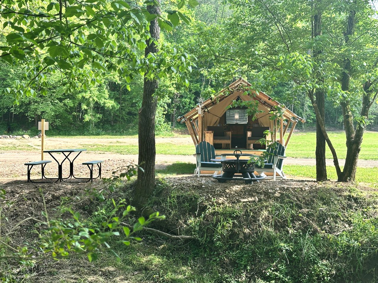Enchanting Creekside Safari Tent Haven near Smoky Mountain in Tennessee