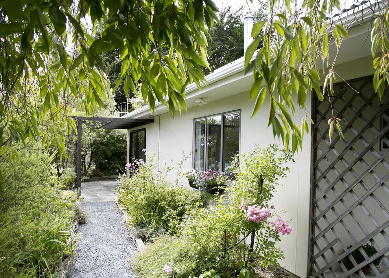 Cottages (Mapua, South Island, New Zealand)