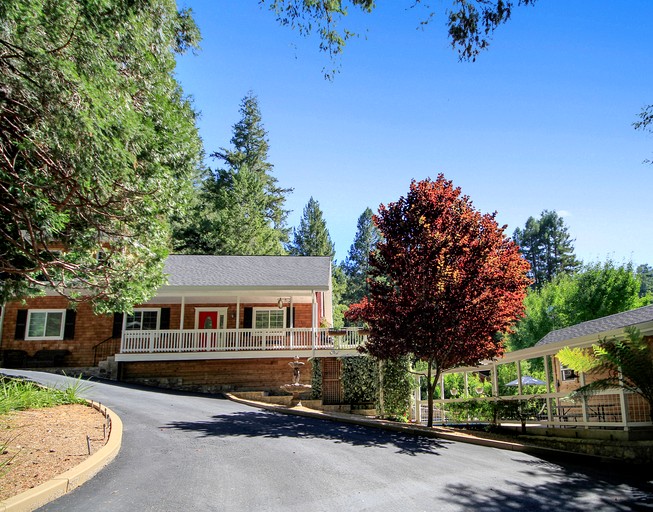 Villas (United States of America, Forestville, California)