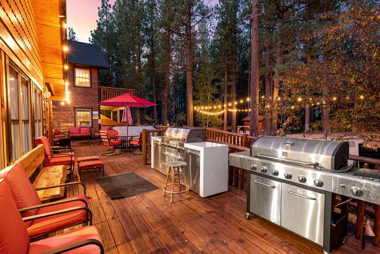 Cabins (United States of America, Big Bear Lake, California)