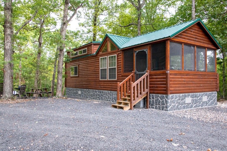Cabins (United States of America, Marshall, Arkansas)