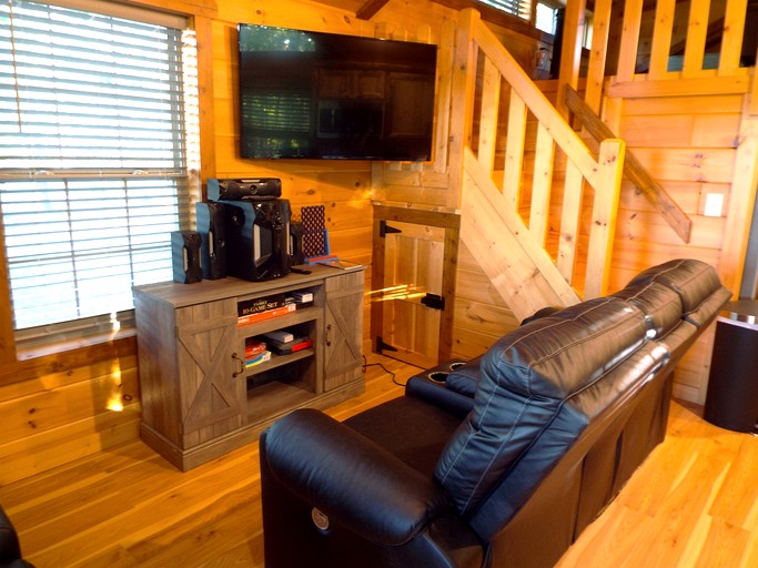 Cabins (United States of America, Marshall, Arkansas)