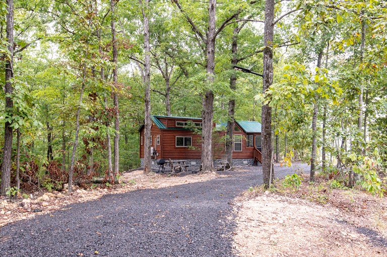 Cabins (United States of America, Marshall, Arkansas)