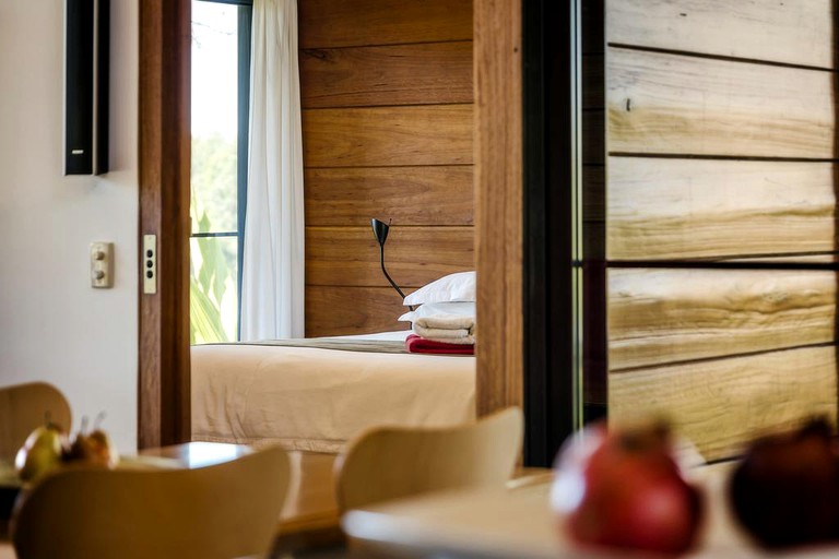 Cabins (Bellingen, New South Wales, Australia)