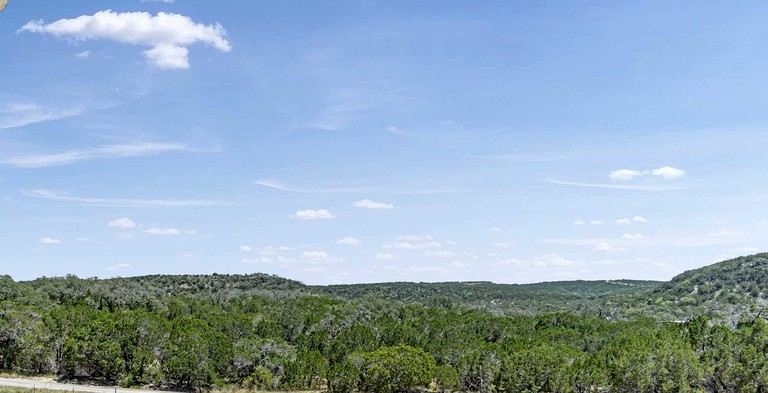 Cute Secluded Cabin Ideal for Nature Lovers in Texas | Cabins (Bandera, Texas, United States of America)