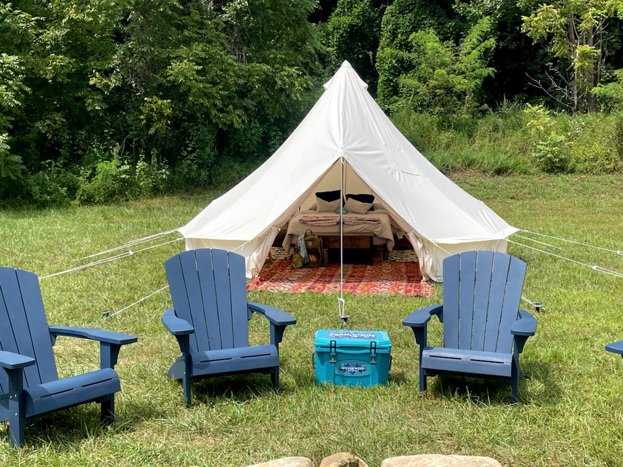 Experience the Ultimate Luxury: Glamping in Marion, North Carolina's Stunning Bell Tent