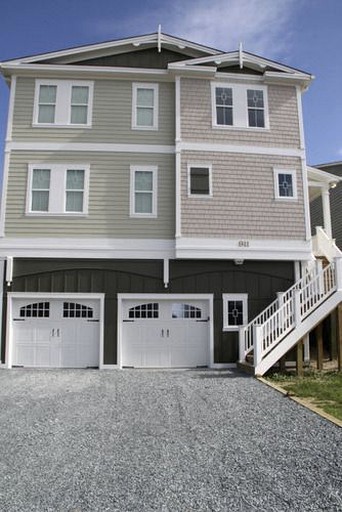 Beach Houses (Holden Beach, North Carolina, United States)