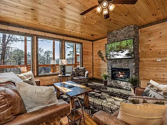 Cabins (United States of America, Pigeon Forge, Tennessee)