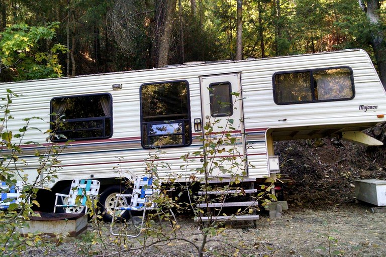 Caravans (Klamath River, California, United States)
