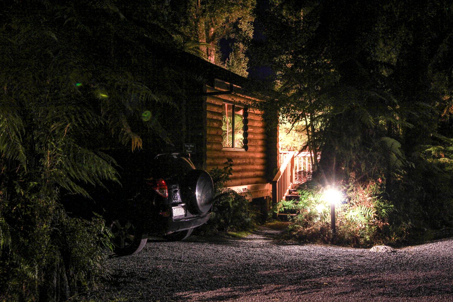 Cabins (Franz Josef Glacier, South Island, New Zealand)