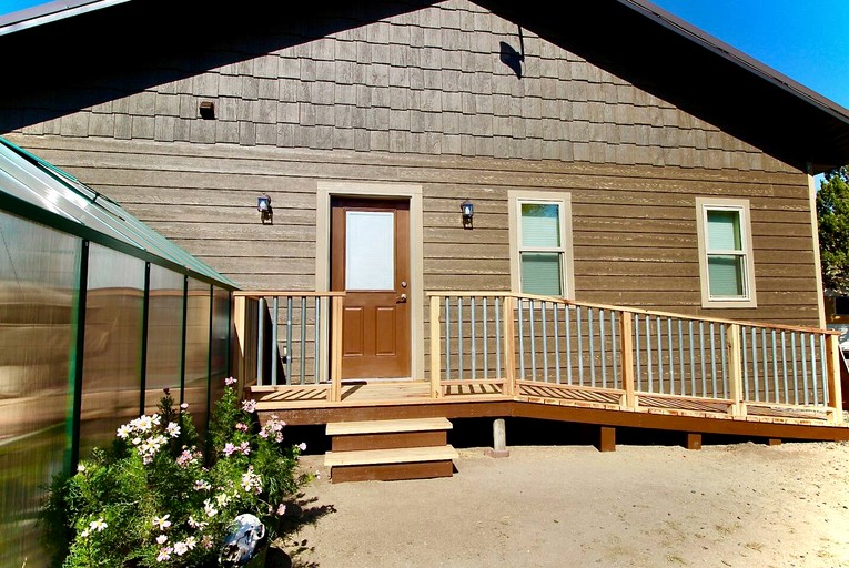 Cabins (United States of America, Whitehall, Montana)