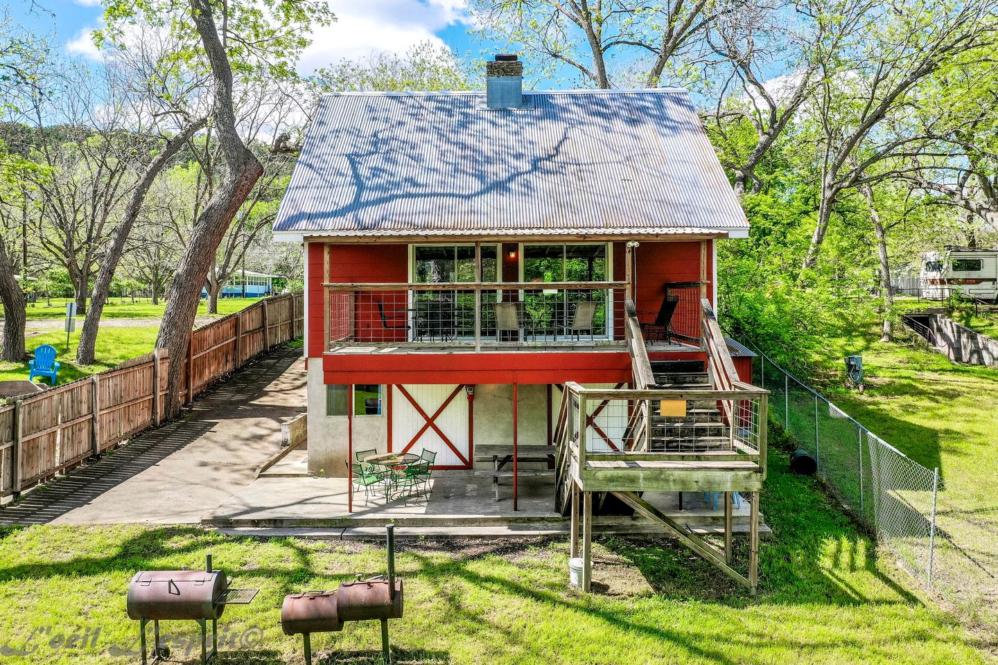 Red Barn Glamping Stay along the Guadalupe River