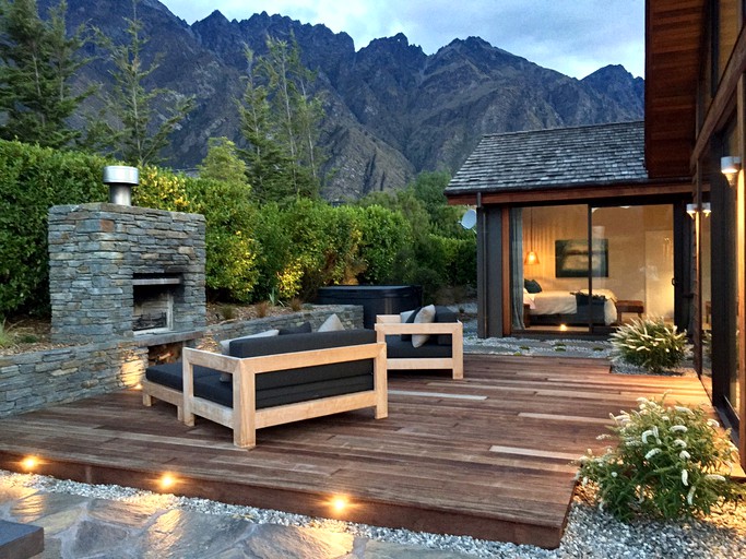 Villas (Kawarau Falls, South Island, New Zealand)
