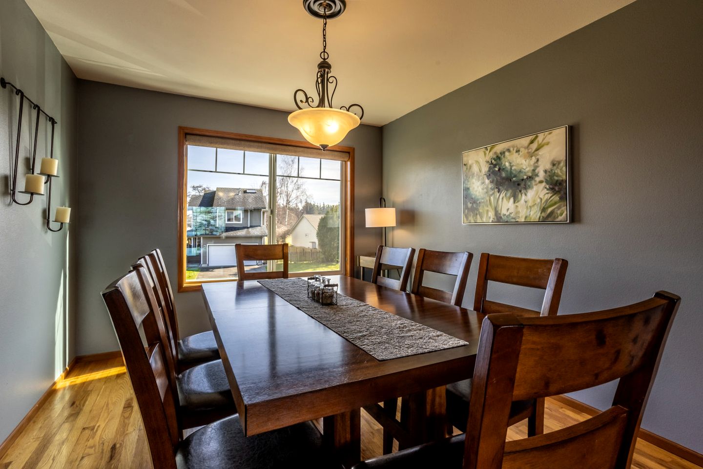 Relaxing Coastal Getaway with Bay Views in Blaine, Washington