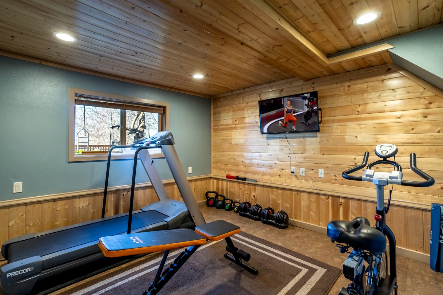 Relaxing Coastal Getaway with Bay Views in Blaine, Washington