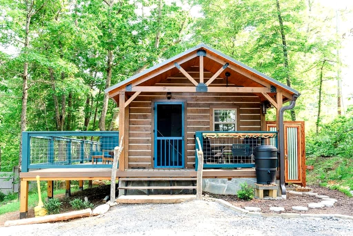 Cabins (United States of America, Chattanooga, Tennessee)