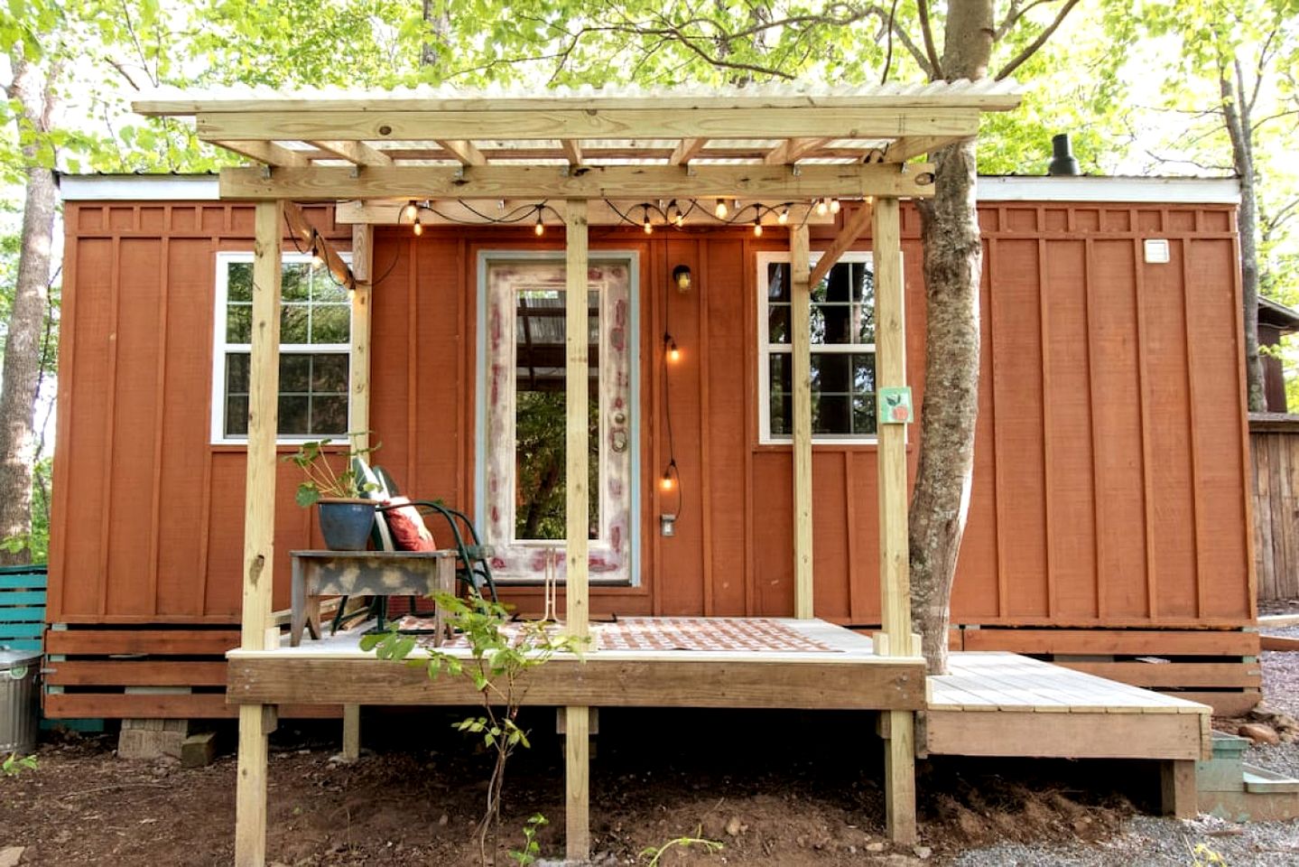 Splendid Tiny House with Picnic Space and Views in North Carolina