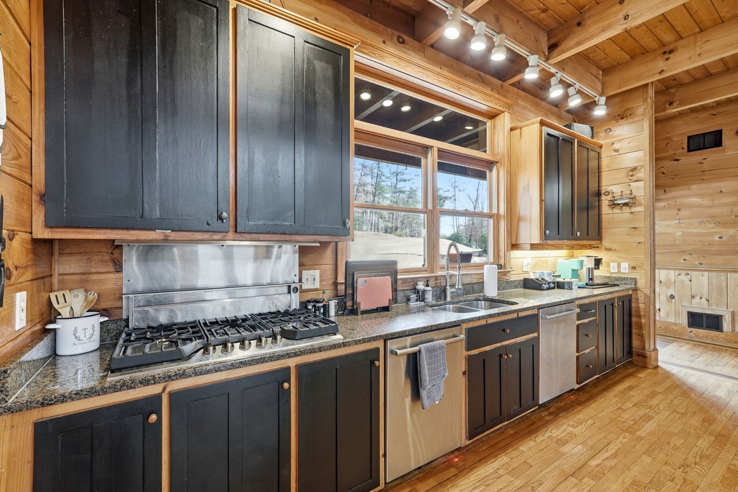 Luxury Three-Story Riverfront Cabin Rental for Groups in Blue Ridge Region of Georgia