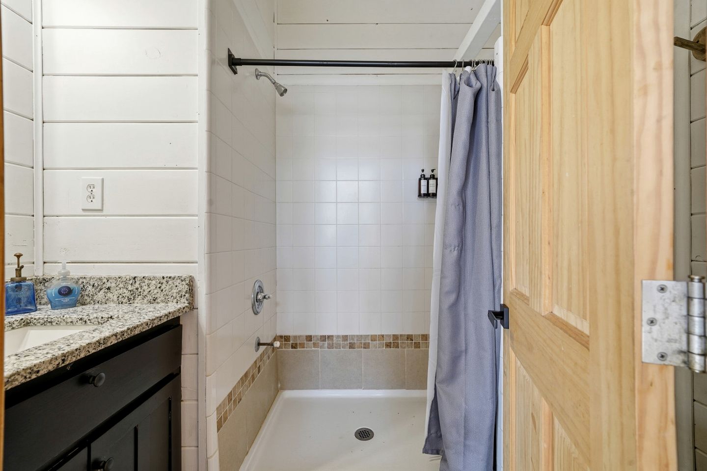 Luxury Three-Story Riverfront Cabin Rental for Groups in Blue Ridge Region of Georgia