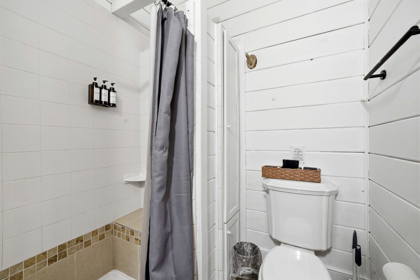 Luxury Three-Story Riverfront Cabin Rental for Groups in Blue Ridge Region of Georgia