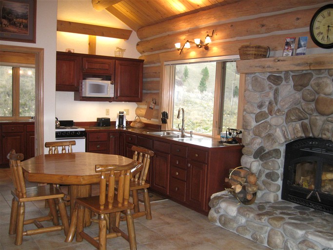 Log Cabins (United States of America, Darby, Montana)