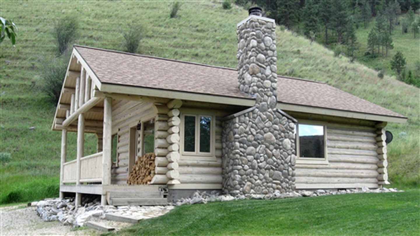 Log Cabins (United States of America, Darby, Montana)