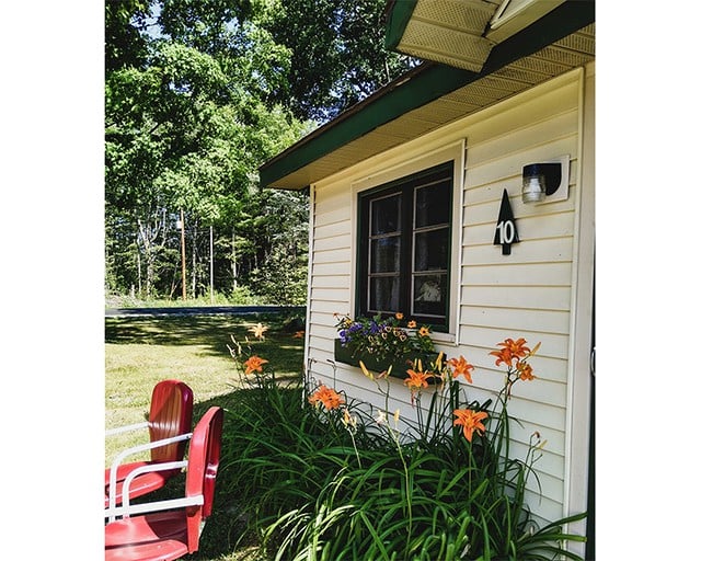 Cabins (United States of America, Cadillac, Michigan)