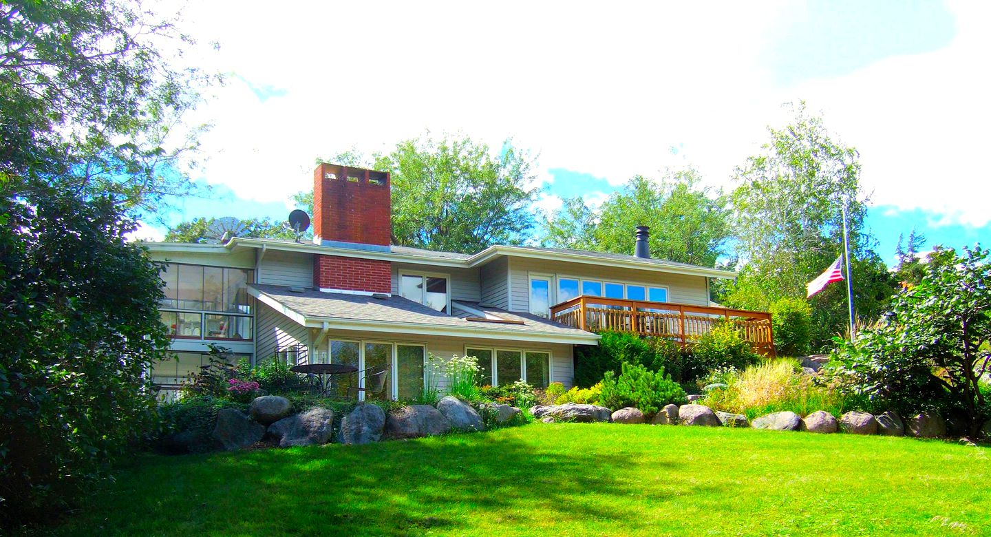 Nature Lodges (Ames, Iowa, United States)