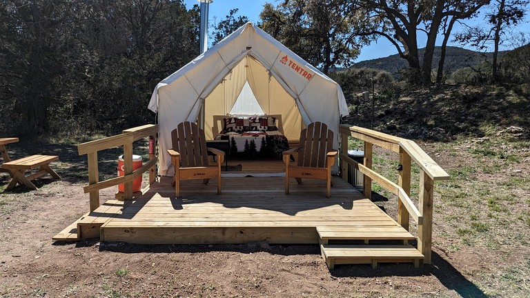 Safari Tents (United States of America, Bandera, Texas)