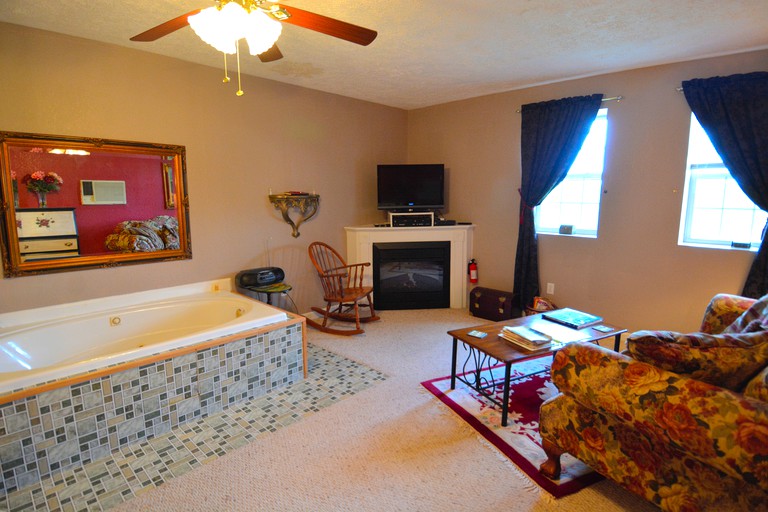 Nature Lodges (Oakland, Maryland, United States)