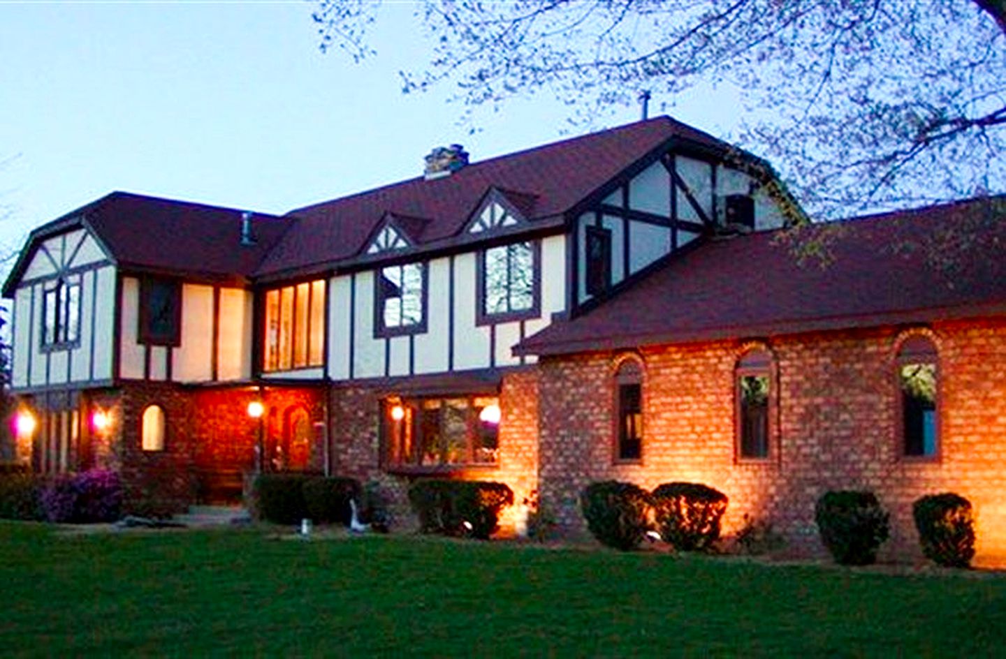 Nature Lodges (Fennville, Michigan, United States)