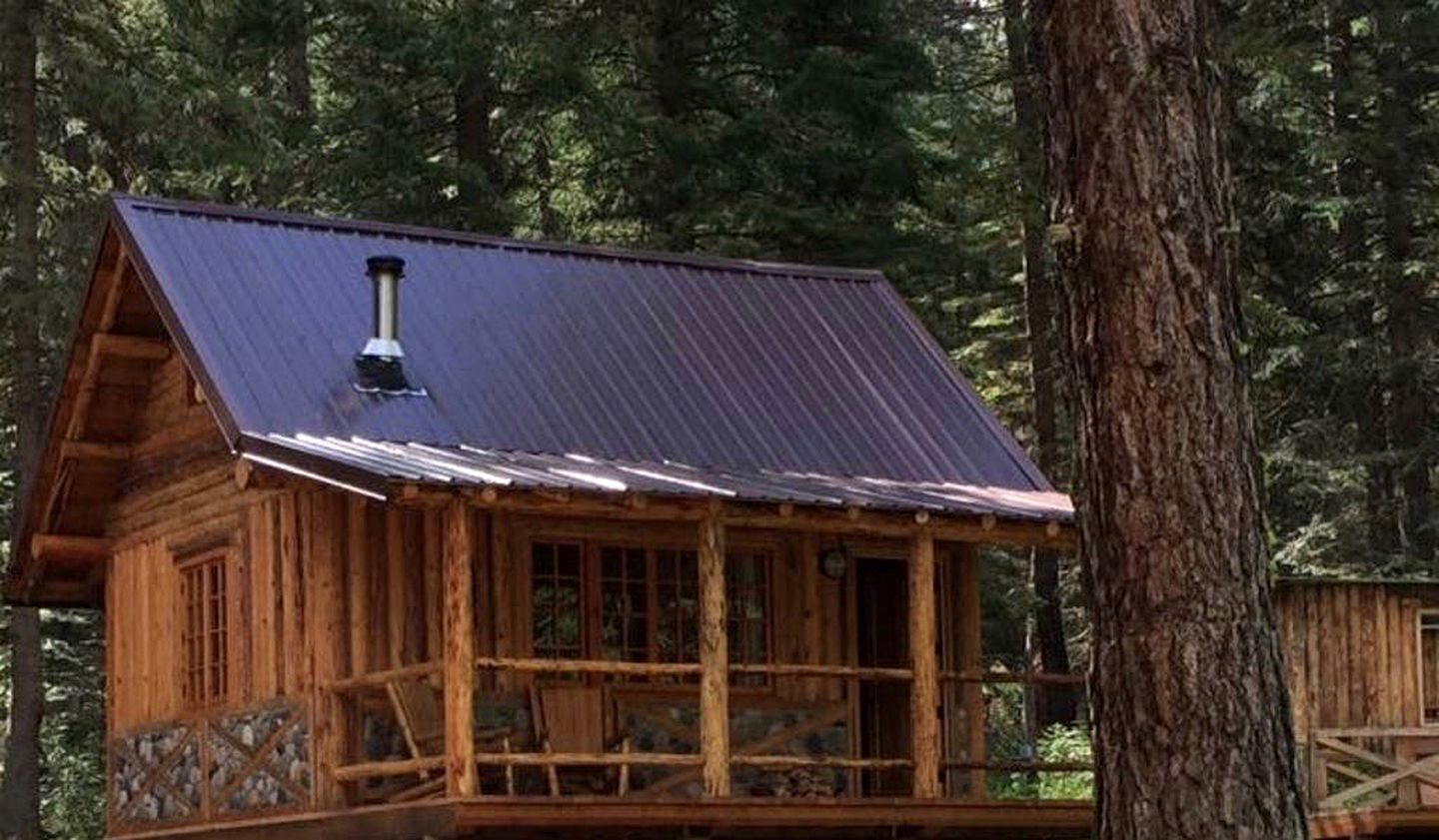 Cabins (Enterprise, Oregon, United States)