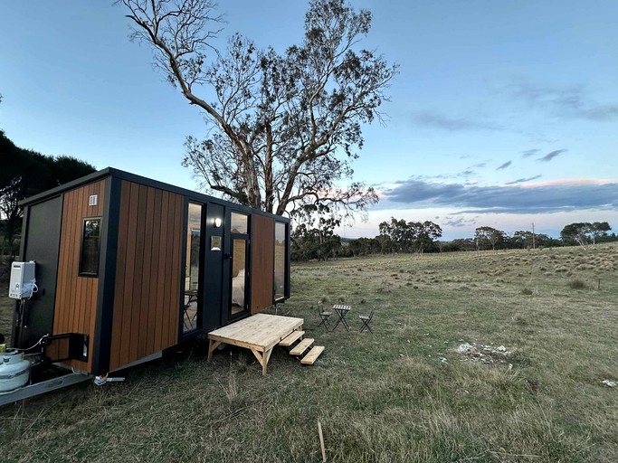 Tiny Houses (Australia, Bacchus Marsh, Victoria)