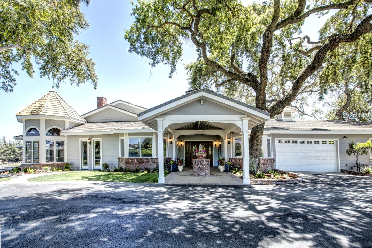 Villas (Santa Ynez, California, United States)
