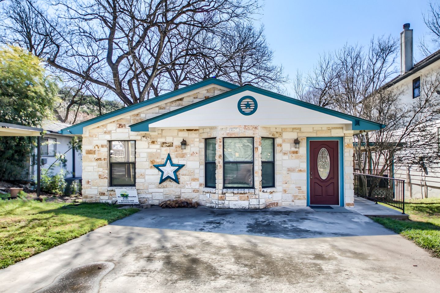 Fantastic Cottage with Barbecue in New Braunfels, Texas