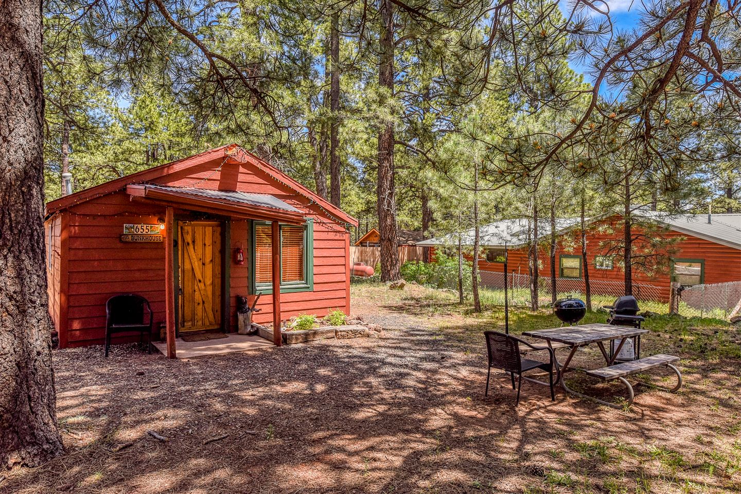 Rustic Historic Cabin near the Grand Canyon for a Peaceful Retreat in Parks, Arizona