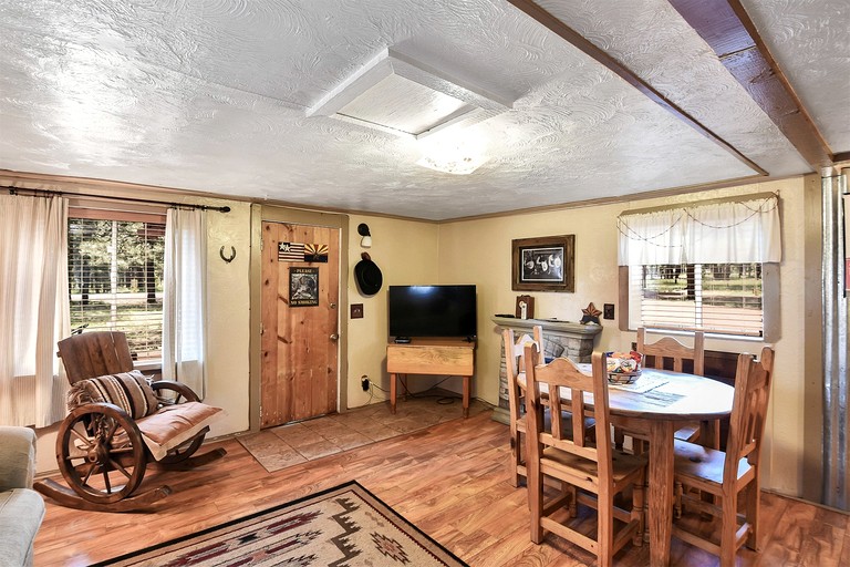 Cabins (United States of America, Parks, Arizona)