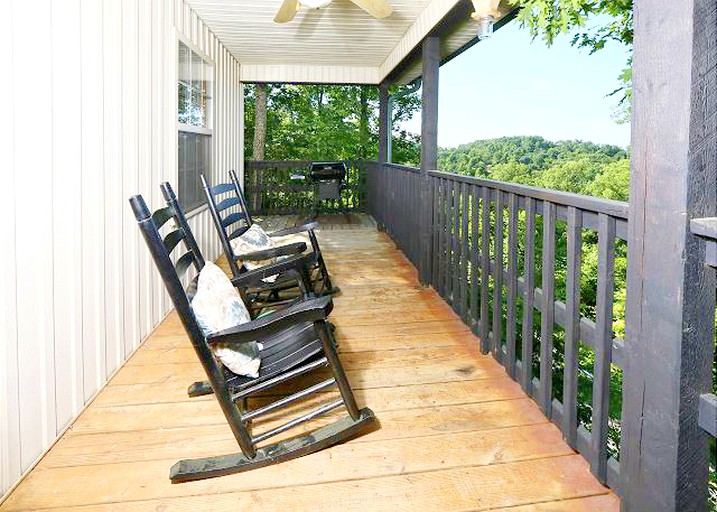 Cabins (Pigeon Forge, Tennessee, United States)