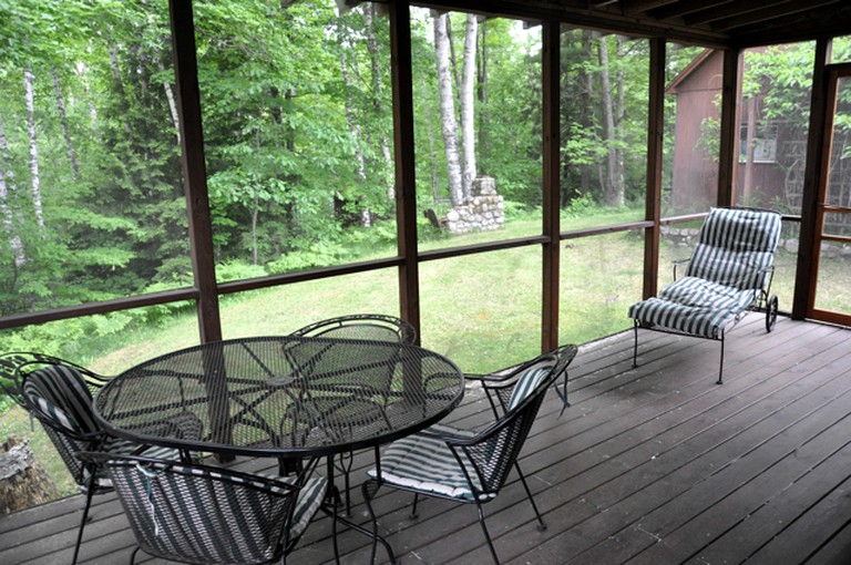 Cabins (Lac du Flambeau, Wisconsin, United States)