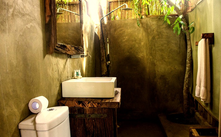 Huts (Tissamaharama, Southern Province, Sri Lanka)