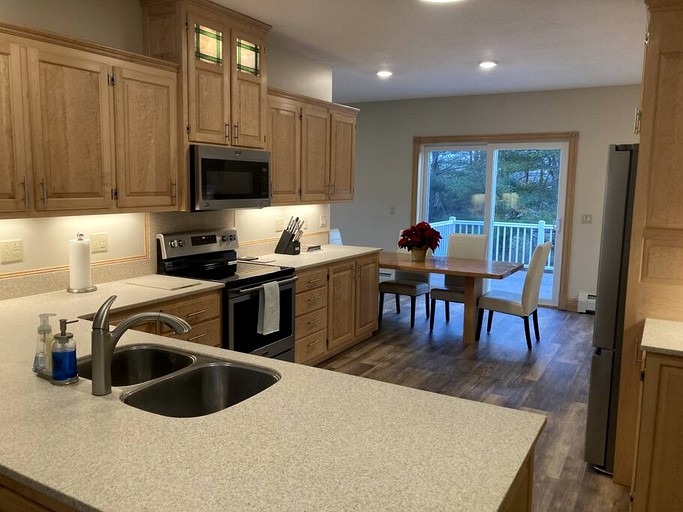 Cabins (United States of America, Topsham, Maine)