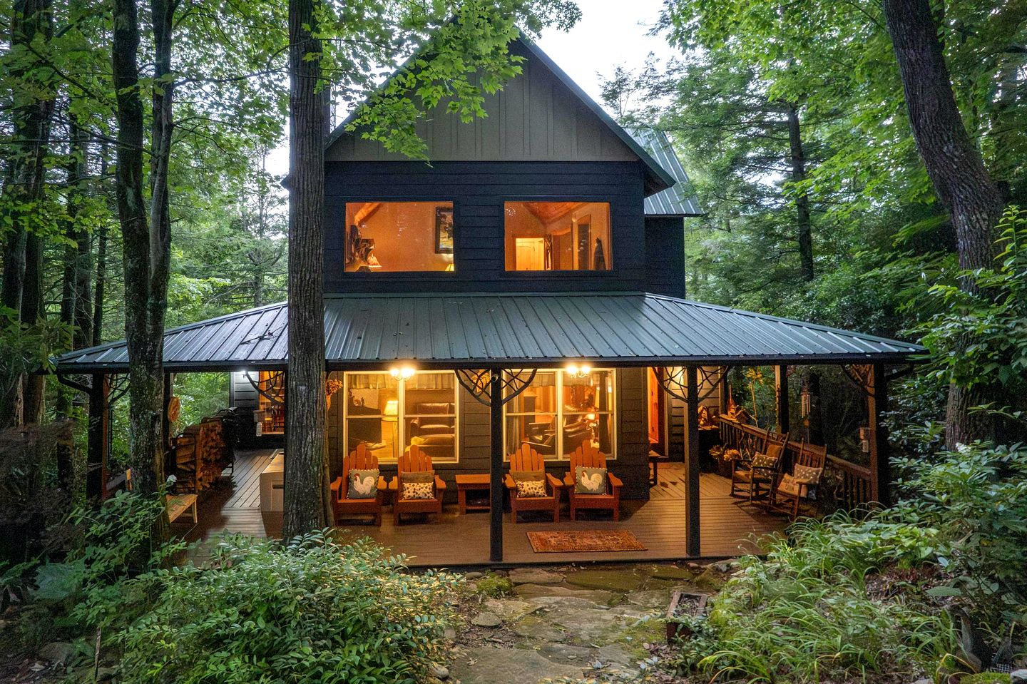 Scenic Mountain Cabin with Hot Tub, Game Room & Firepit near Silver Run Falls – Cashiers, NC