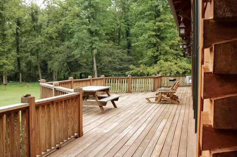 Entire Broadwater Lodge | Log Cabins (Monterville, West Virginia, United States of America)