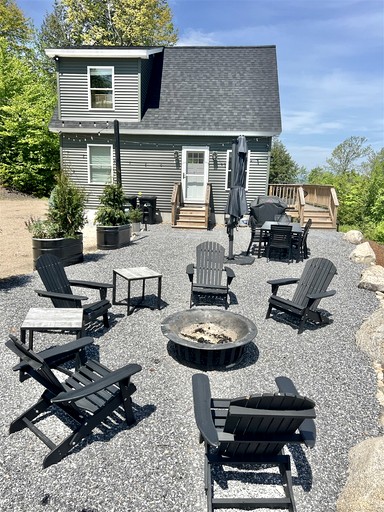 Cottages (United States of America, Sebago, Maine)